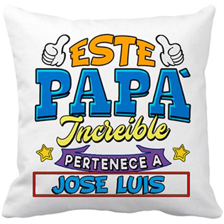 Cojín con relleno personalizable con nombre ejemplo Este papá increíble pertenece a Pablo y Raúl