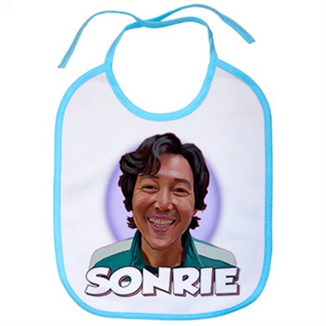 Babero ilustración caricatura de jugador del calamar sonriendo