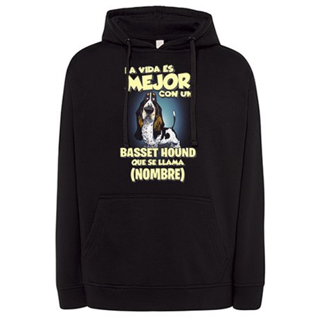 Sudadera la vida es mejor con un perro raza Basset Hound blanco y negro que se llama personalizable con nombre
