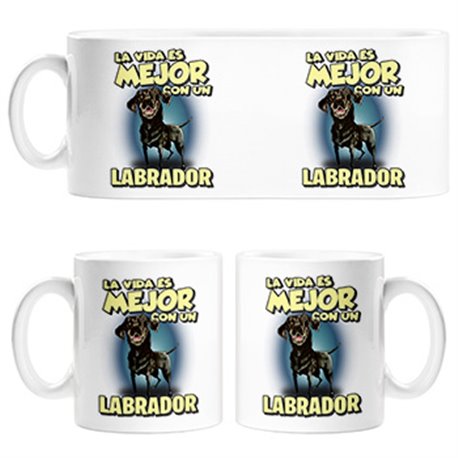 Taza la vida es mejor con un perro de raza Labrador negro